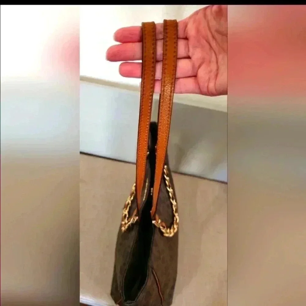 Michael Kors Signature Monogram Large Harper Tote